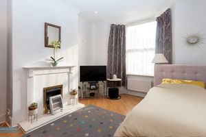 Photo 14- click for photo gallery